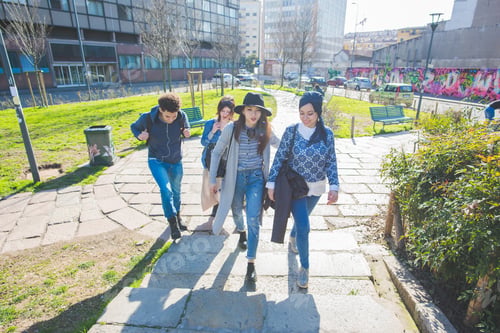 Preview: Multiracial group young people