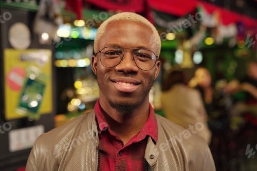 Preview: African man in the pub