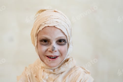 Preview: Portrait of happy boy in Halloween costume