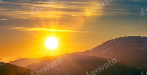 Preview: Beautiful morning dawn panorama mountains sunrise