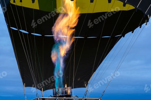 Preview: Flame of a hot air balloon seen from close up