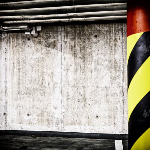 Preview: Concrete wall underground interior background