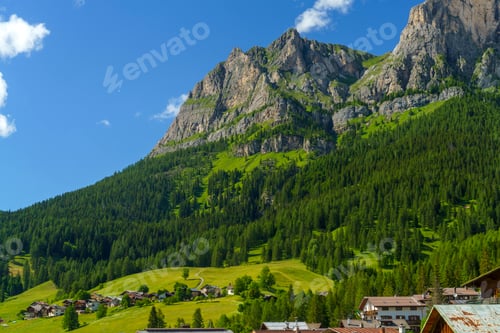 Preview: Mountain landscape along the road to Forcella Staulanza at Selva di Cadore, Dolomites