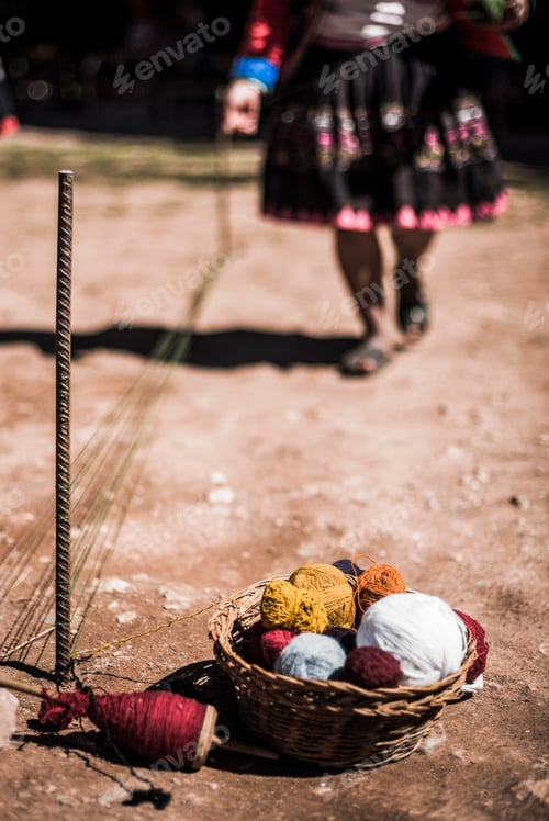 Preview: Ccaccaccollo weaving community, Sacred Valley of the Incas, near Cusco, Peru, South America