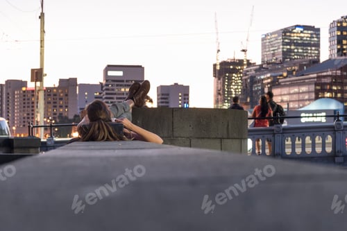 Preview: Chilling out in the city