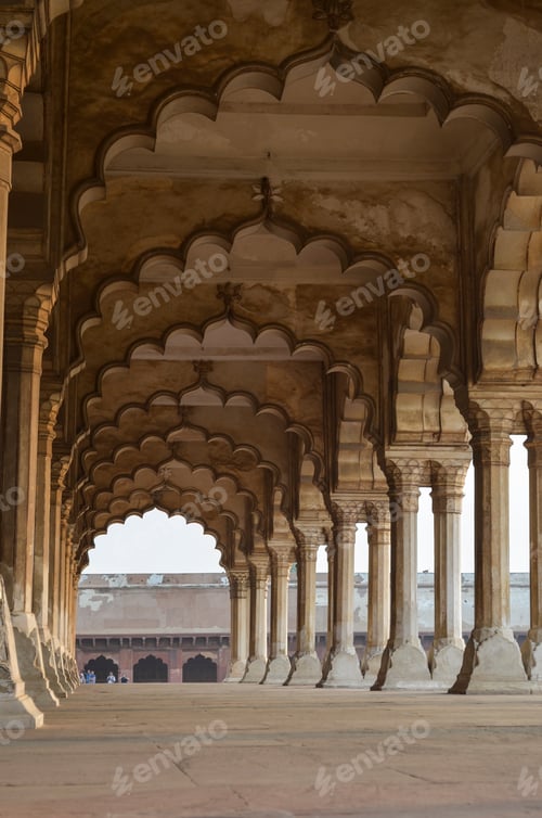 Preview: Exterior view of 16th century colonnade at the Red Fort in Agra, India.