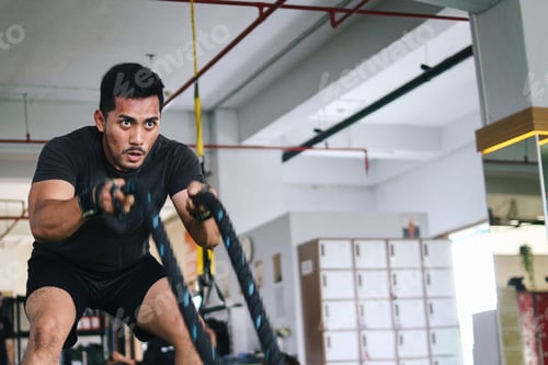 Preview: Battle Ropes in Gym