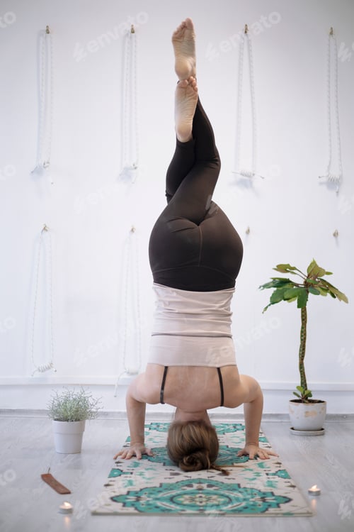 Preview: girl training in yoga studio