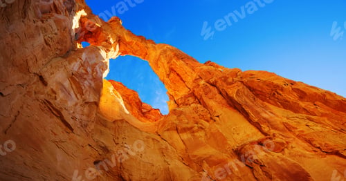 Preview: Grosvenor Arch