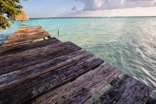 Preview: Pier on the lake