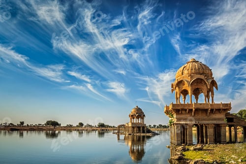 Preview: Indian landmark Gadi Sagar in Rajasthan
