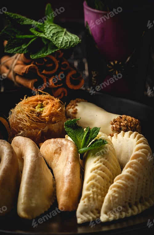 Preview: Traditional Arabic homemade sweet