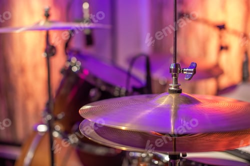 Preview: Drums, cymbals, hi hat on a beautiful background in the recording Studio