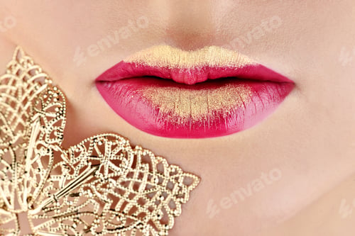Preview: Fashionable model girl with perfect bright color makeup