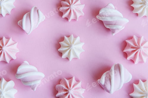 Preview: Small meringues
