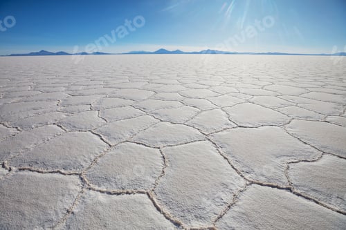 Preview: Salar