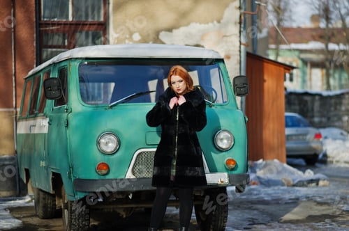 Preview: Young red haired girl lady