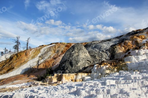 Preview: Mammoth Hot Springs in Wyoming is a limestone from rock formations. USA travel.