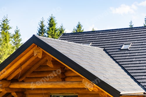 Preview: new roof on wooden house