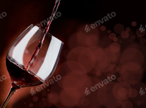 Preview: glass of red wine