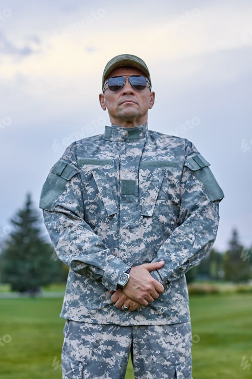 Preview: Portrait of brave sergeant outdoor.