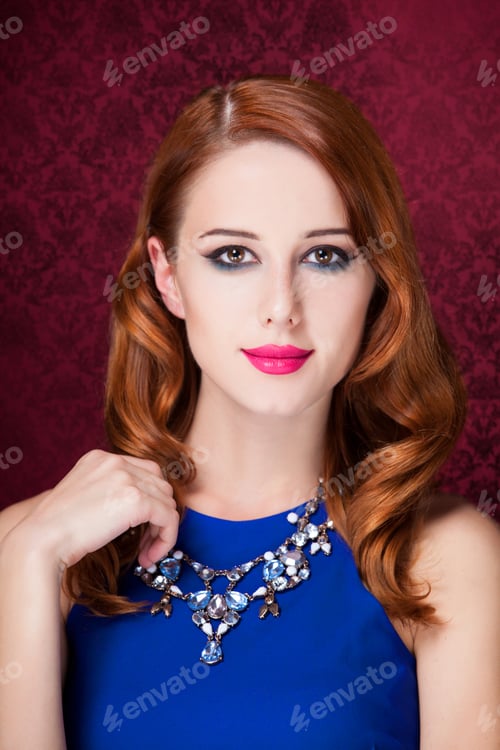 Preview: Redhead women at red background