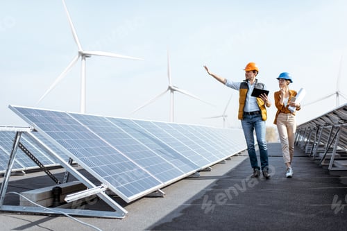 Preview: Engineers on a solar power plant