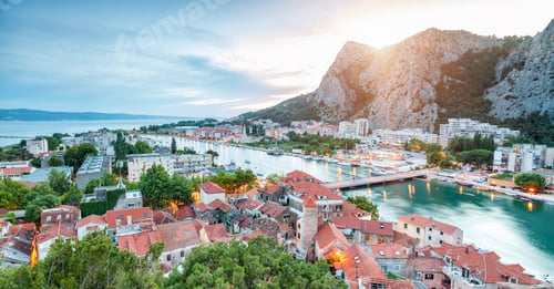 Preview: Old coastal town Omis in Croatia at night
