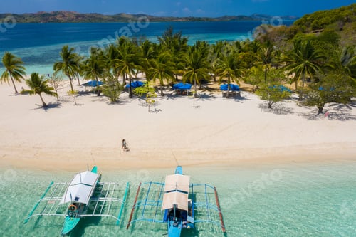 Preview: Tropical beach in Coron, Philippines
