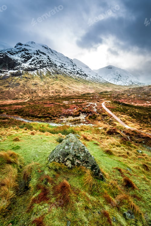 Preview: Footpath in Glencoe mountains