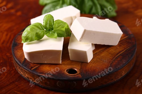 Preview: soft feta cheese on a wooden board