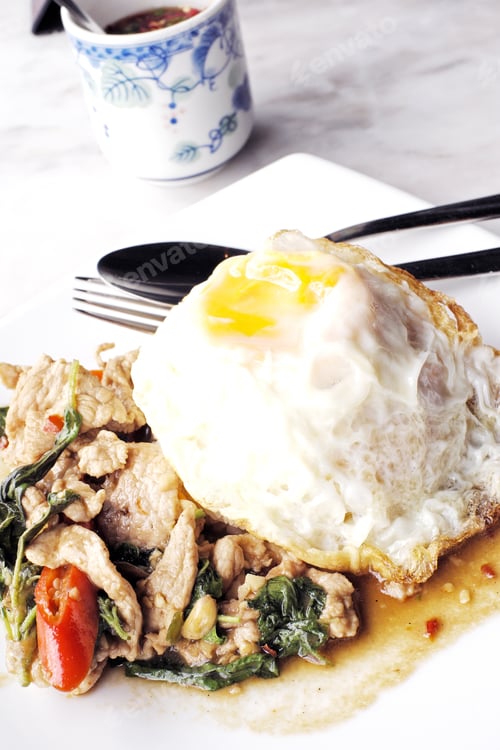 Preview: Pork Spicy Basil Sauce With Rice.