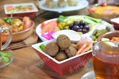 Preview: RAMADAN SUHOOR FALAFEL 2