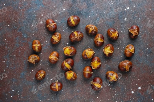 Preview: Tasty roasted organic chestnuts.