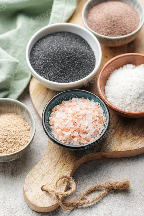 Preview: Bowls with assorted speciality salt