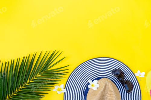 Preview: Summer flat lay scenery
