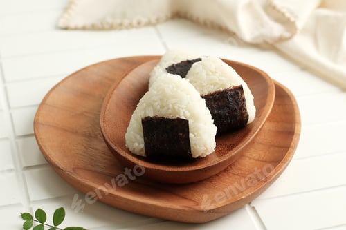 Preview: Onigiri Rice Ball