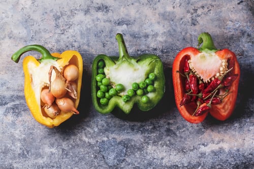 Preview: Stuffed red and yellow paprika