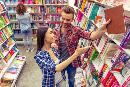 Preview: Young people at the book shop