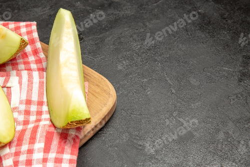 Preview: front view fresh melon slices delicious mellow fruits on the dark background summer fruits sweet
