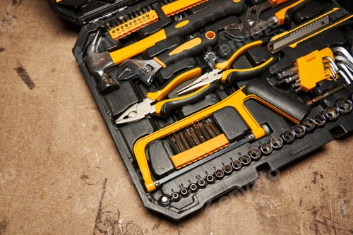Preview: in a suitcase hacksaw saw for metal, a set of interchangeable heads, pliers, round nose pliers, a