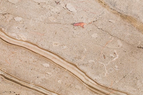 Preview: natural beautiful marble in warm and bright colours