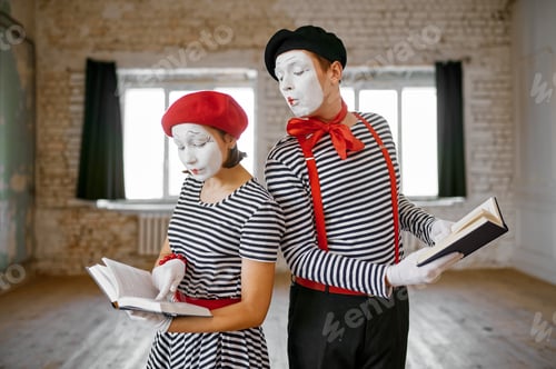 Preview: Mime artists, scene with books, student parody