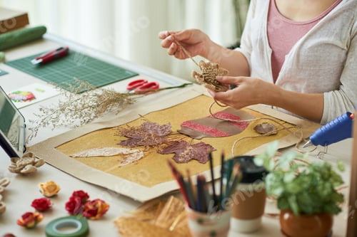 Preview: Woman Decorating Oshibana Style Artwork