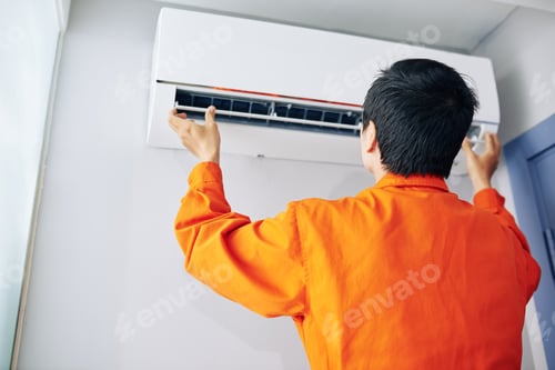 Preview: Installing air conditioner
