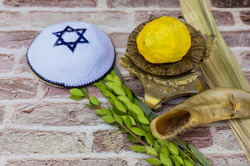 Preview: Sukkot decorations with the Jewish holiday traditional symbols with lulav, hadas, etrog and arava