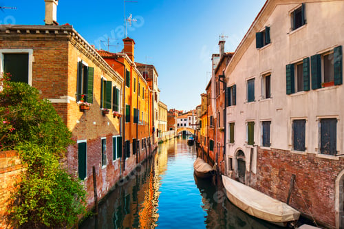 Preview: Venice cityscape, water canal, bridge and traditional buildings. Italy