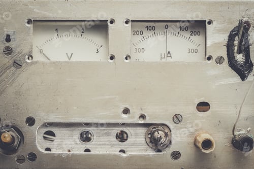 Preview: old analogue voltmeter and amperemeter