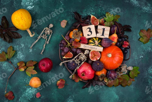 Preview: Halloween composition with autumn fruits