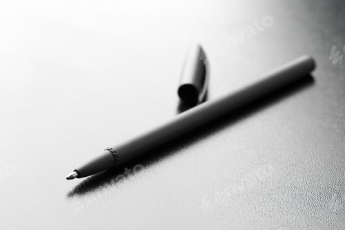 Preview: Pen close up shot. High quality photo